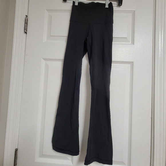 Lululemon Aligh High- Rise Mini Flare Pants Size 0. - Picture 2 of 8